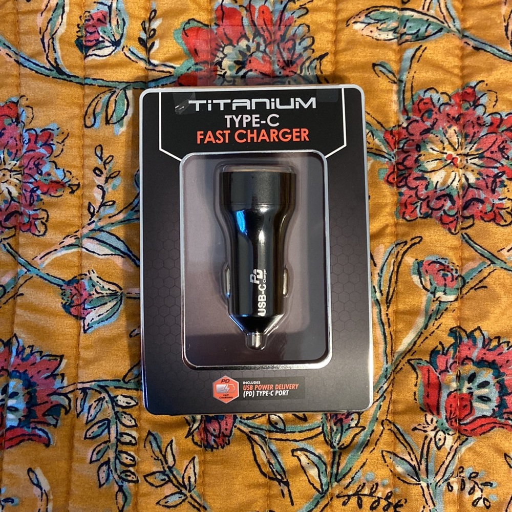 titanium type-c fast charger plug adapter for car